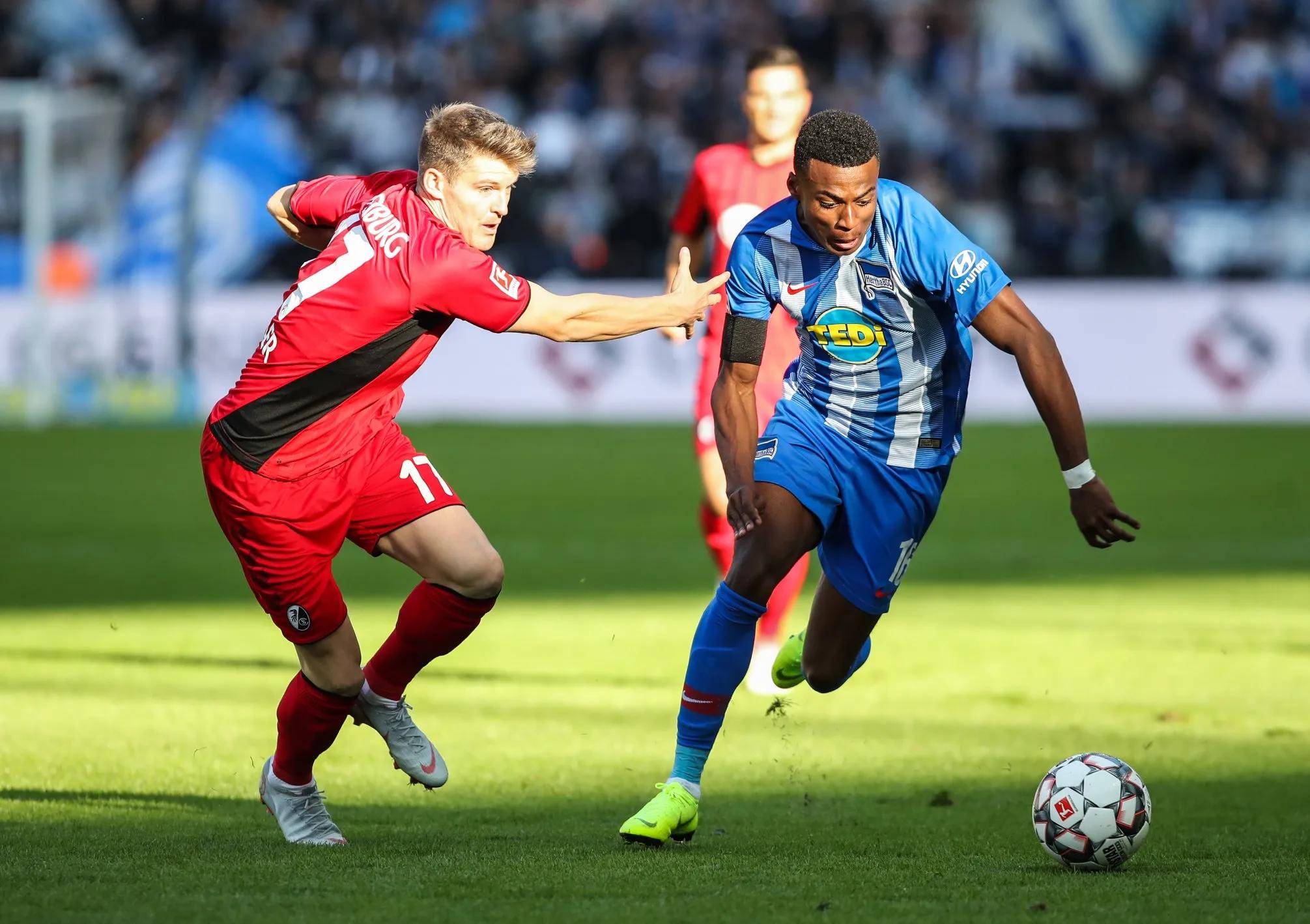 奇异果体育-柏林赫塔中场球员受伤无缘欧洲赛场(柏林赫塔球迷)